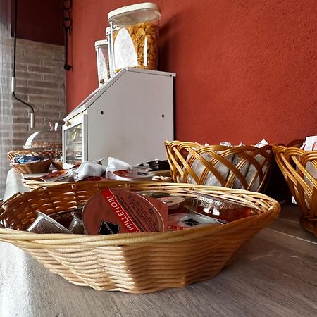 B&B A Casa Di Giulia Guidonia Eksteriør bilde